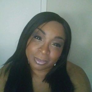 Meet your Posher, Amelia